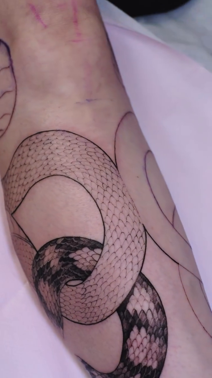 Tattoo by @zozutattoo — black_and_grey, realism
