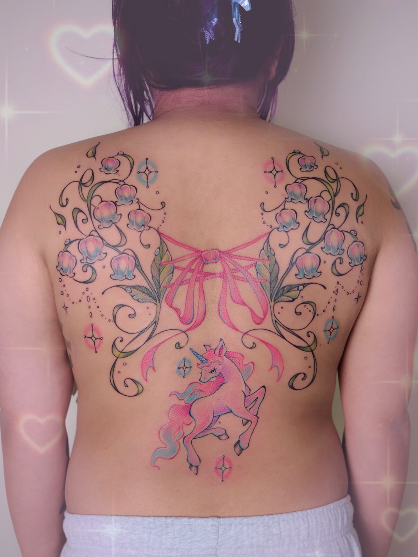Unicorns and flowers new school tattoo on the back by ââŪ. Ý ðķðð―ððð âðĶđËâ seattle tattoo artist, Seattle, Washington