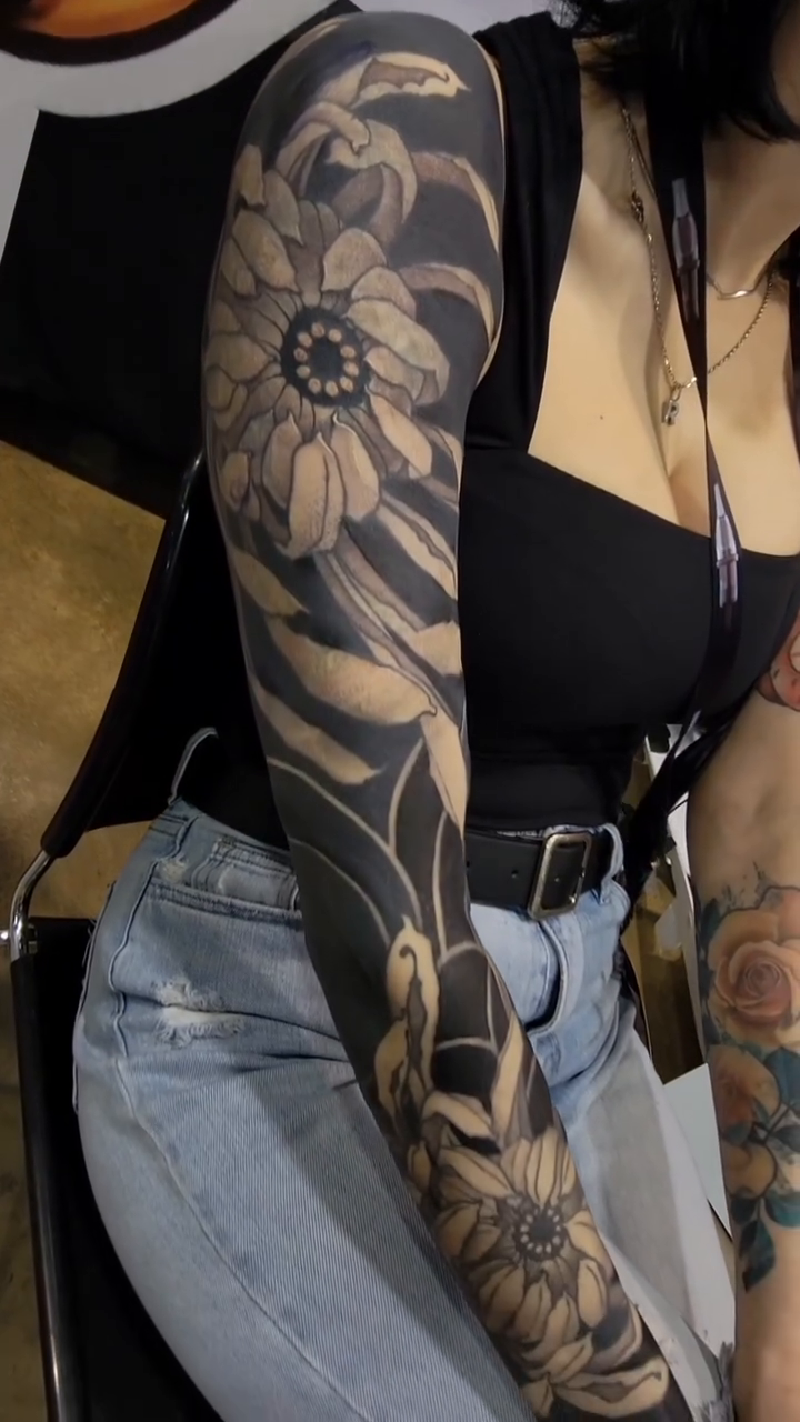Full sleeve floral tattoo realism tattoo by V πΊπ¦