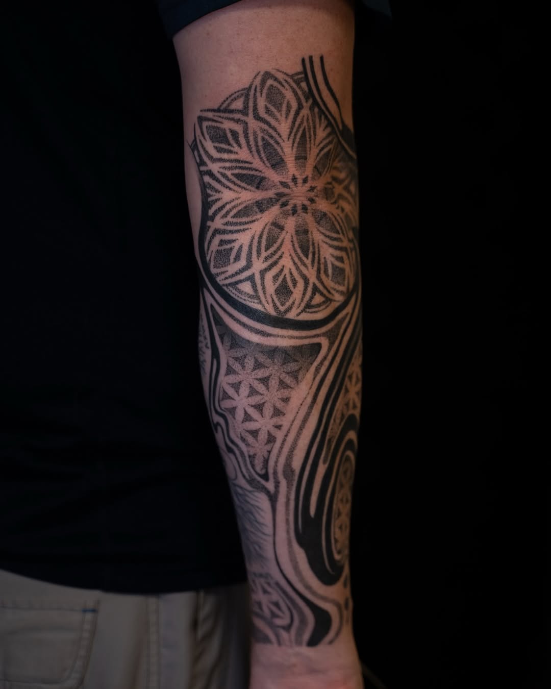 Tattoo by @largedrpeppa β geometric, dotwork