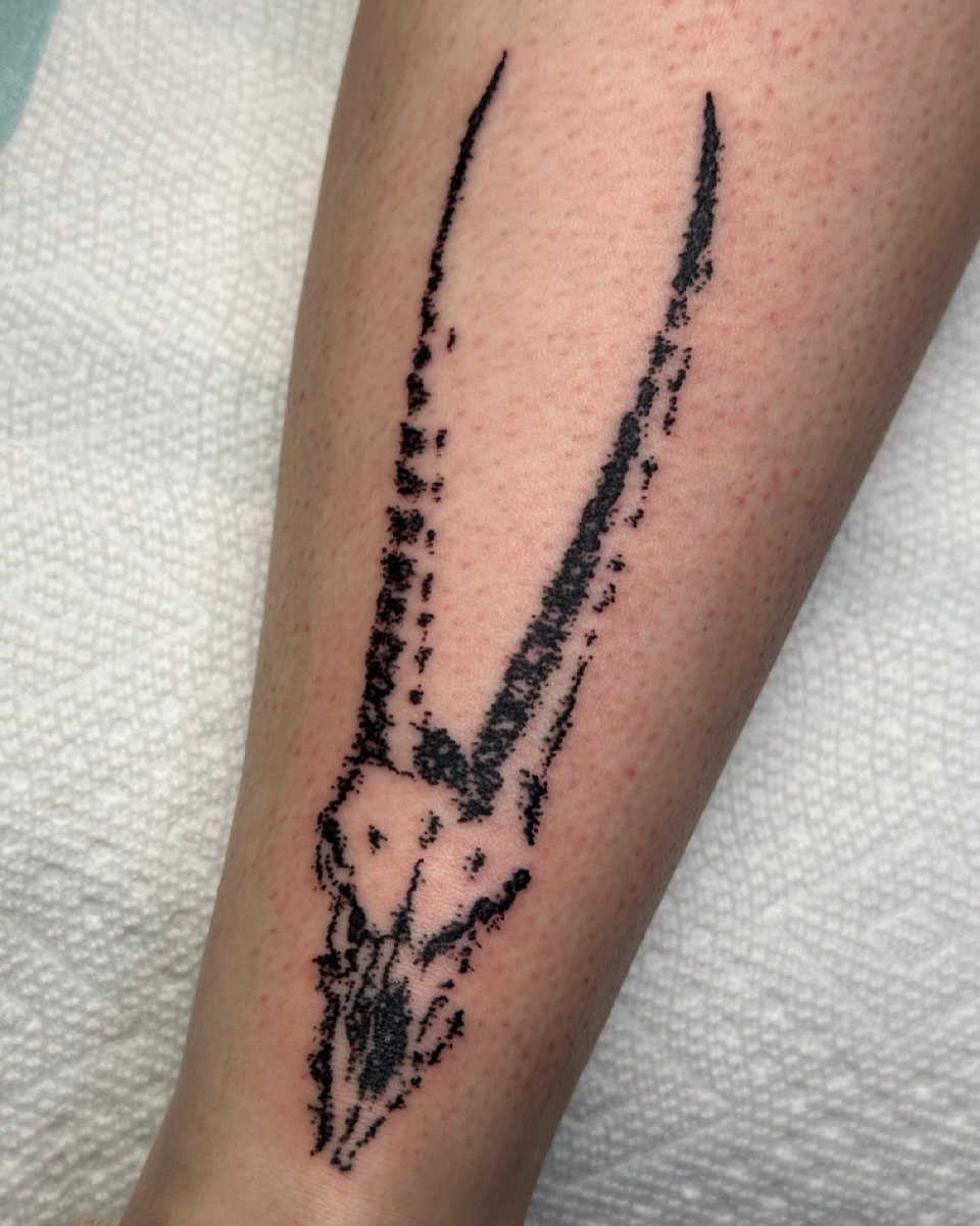Tattoo by @tattoosbykenzielee β black_and_grey