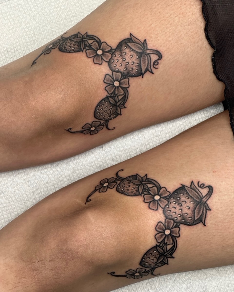 Tattoo by @tattoosbykenzielee β black_and_grey