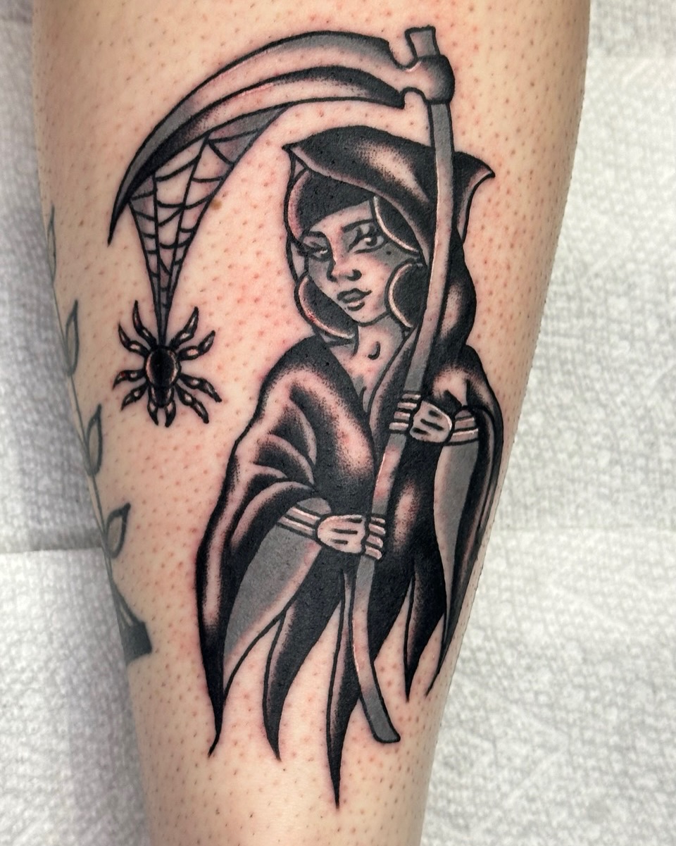 Tattoo by @tattoosbykenzielee β black_and_grey