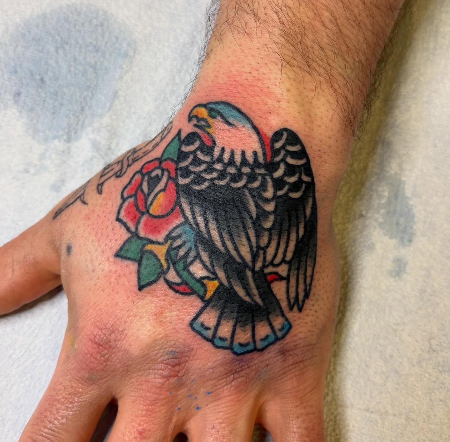 Tattoo by @mishkatraditional — american_traditional