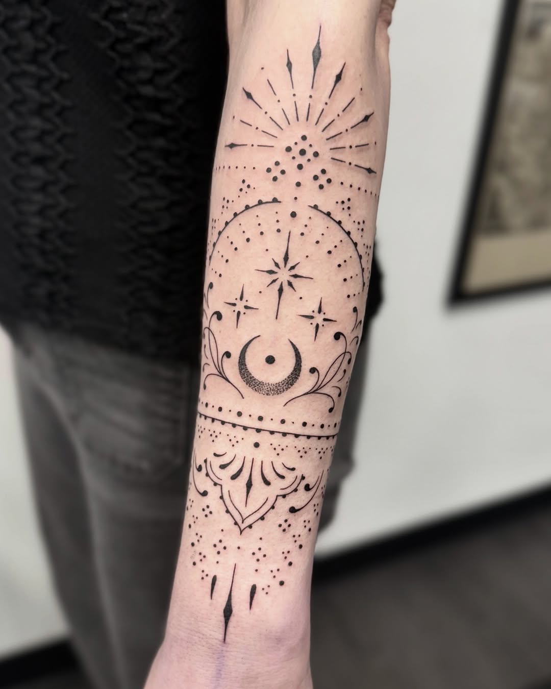 Tattoo by @roseydeers — fine_line, dotwork
