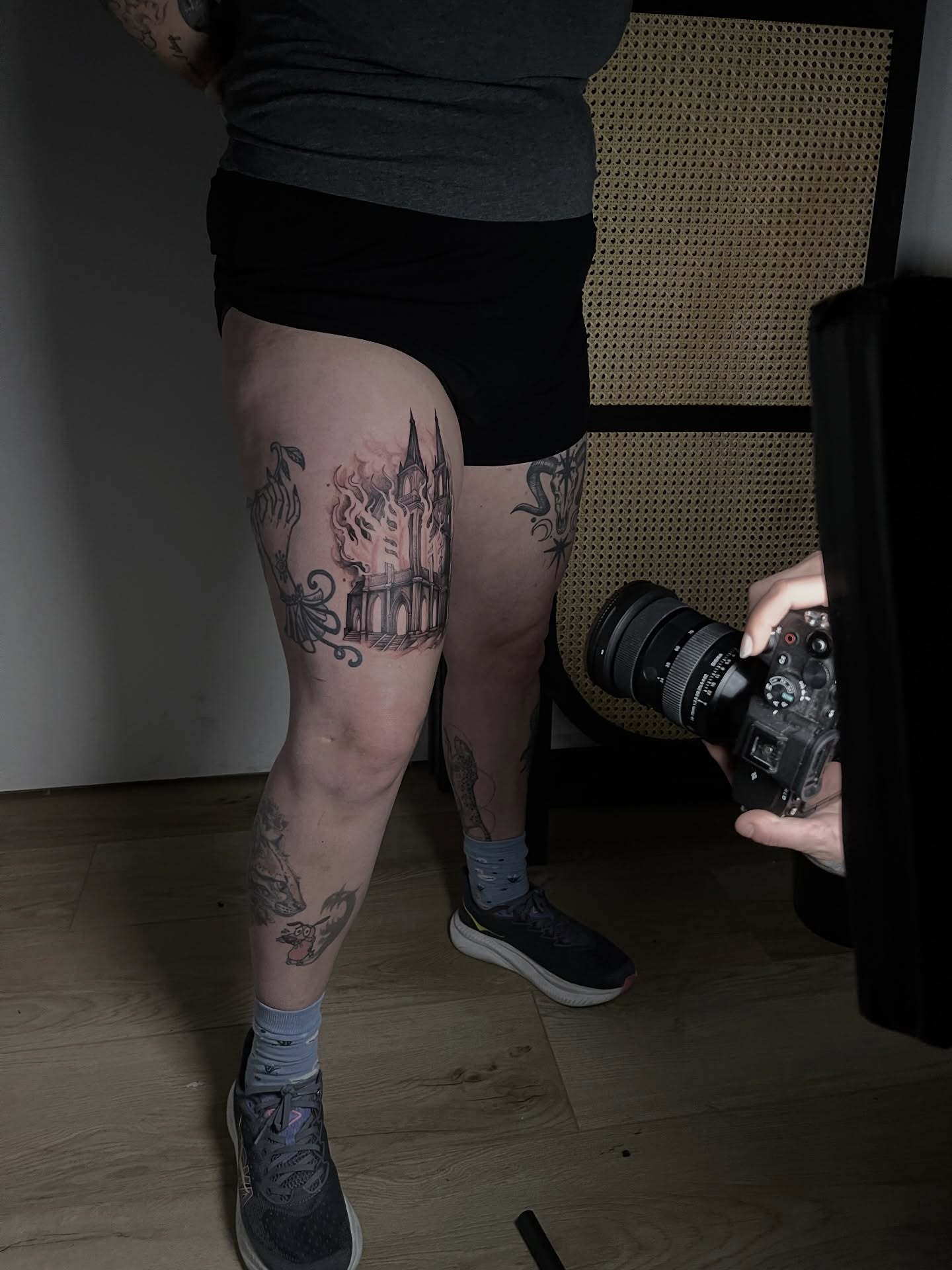 Castle with flames black and grey tattoo on the thigh by Xavi Xiva TATTOO