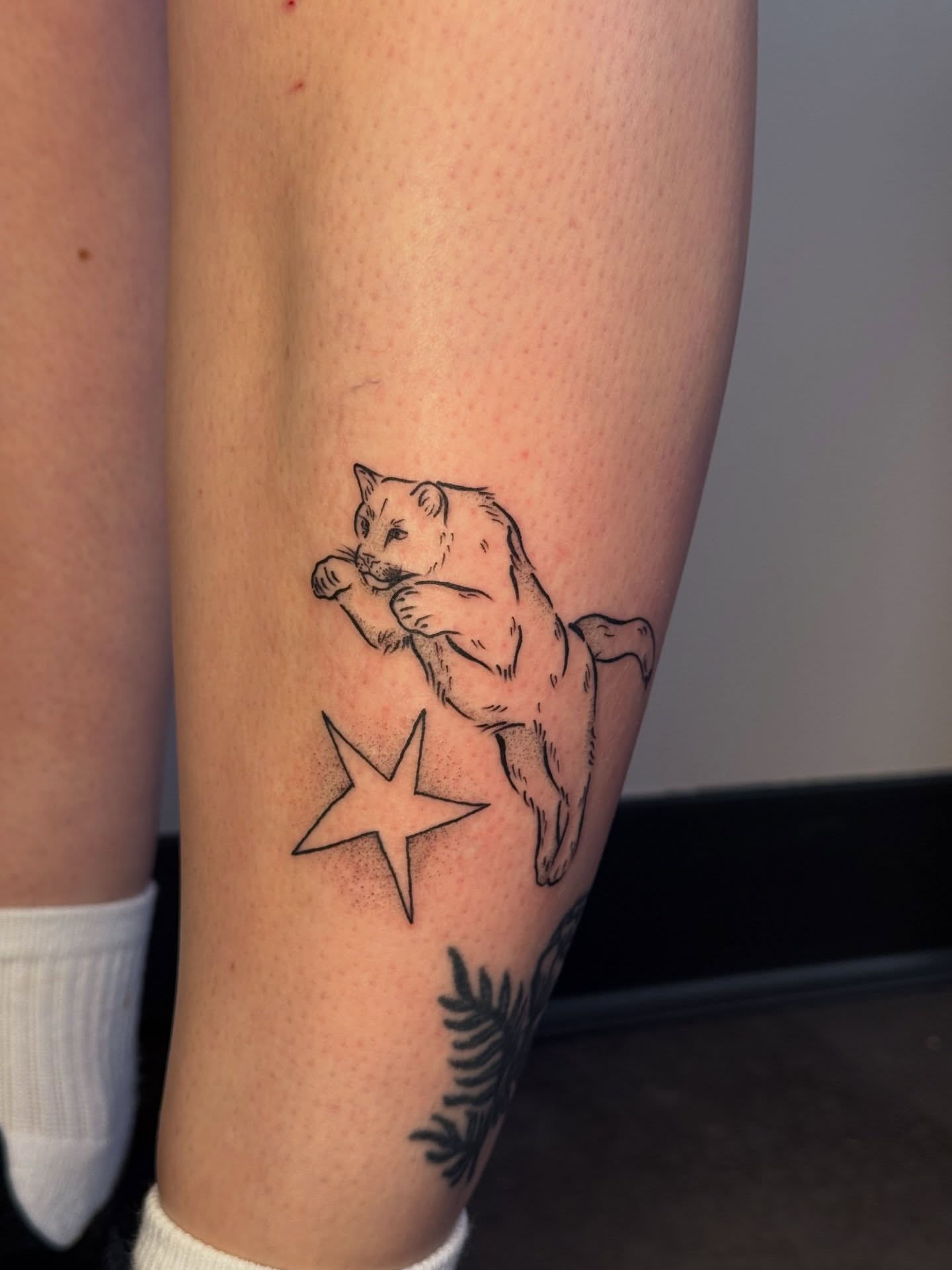 Tattoo by @chemilieon — black_and_grey