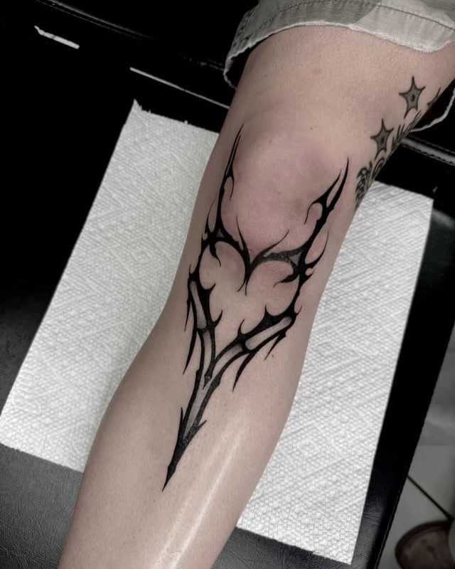 Tattoo by @driinked β blackwork, ornamental