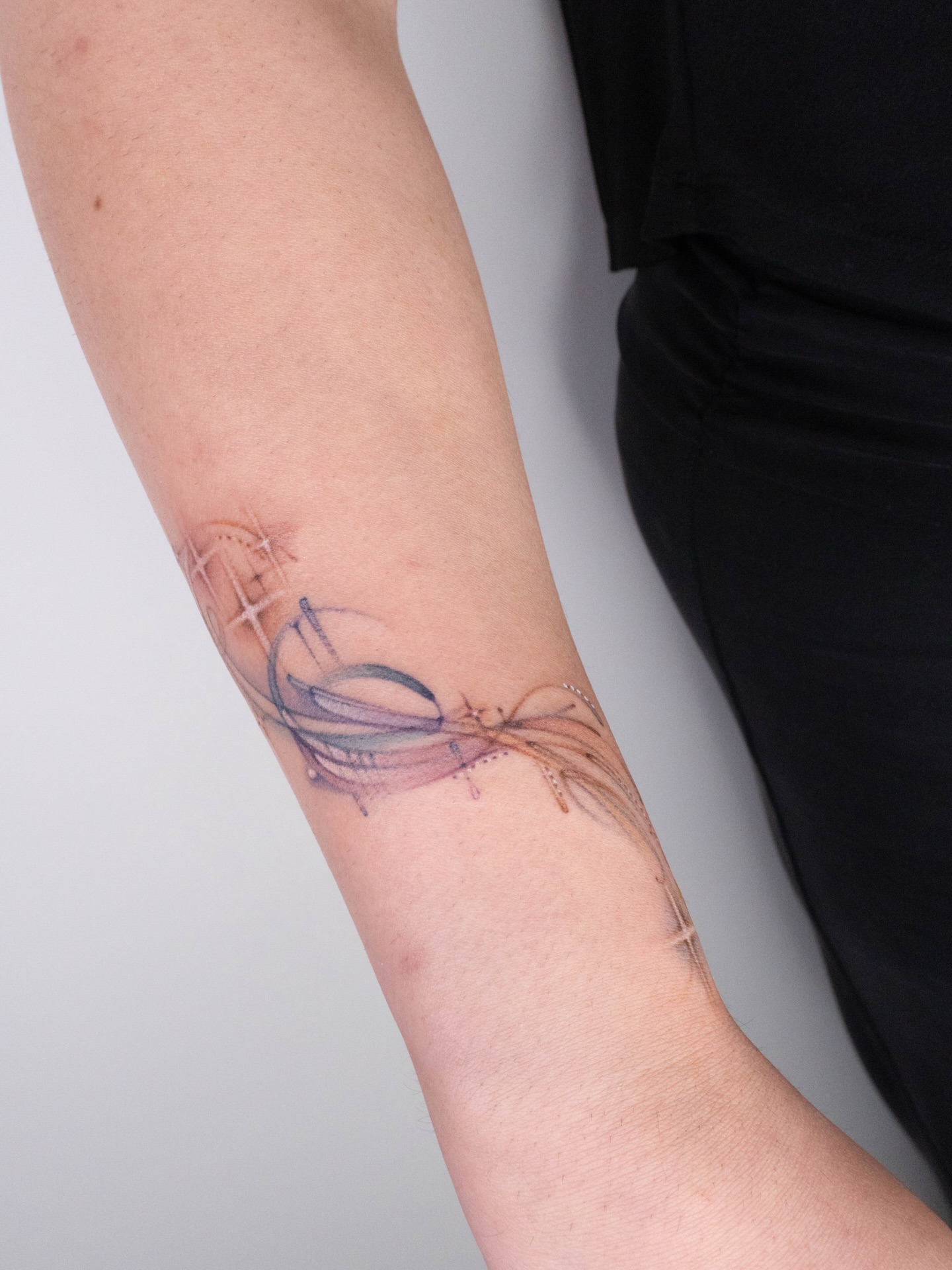 Tattoo by @gracillustrates — dotwork, watercolor