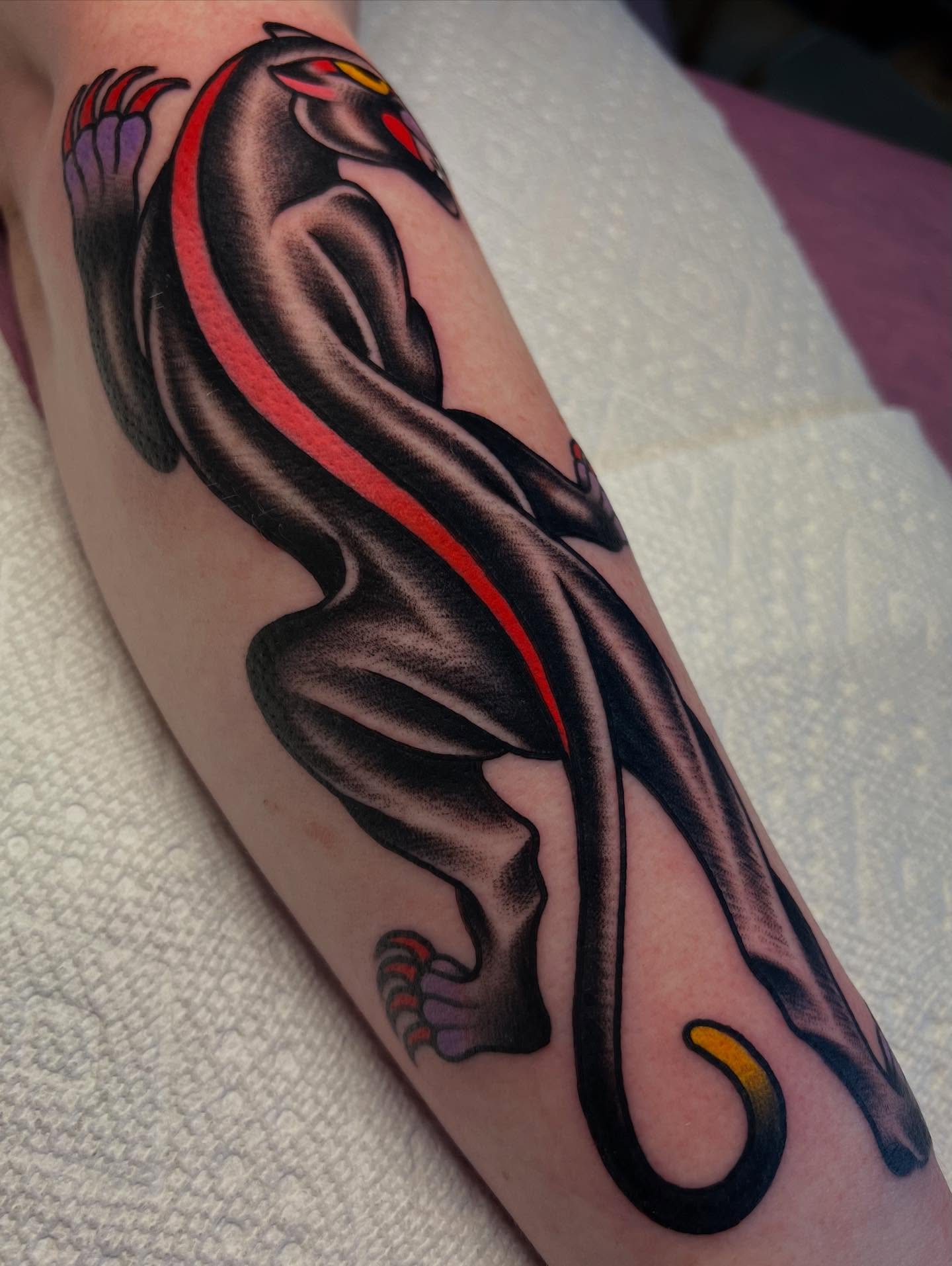 Panther American traditional tattoo on the forearm by ᴍᴀᴛᴛ ᴀʟᴇxᴀɴᴅᴇʀ