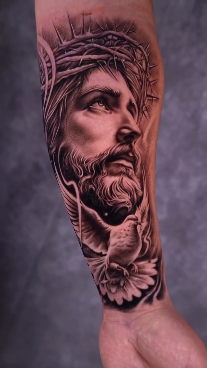 Tattoo by @brayan_ink_tattoo — realism, black_and_grey