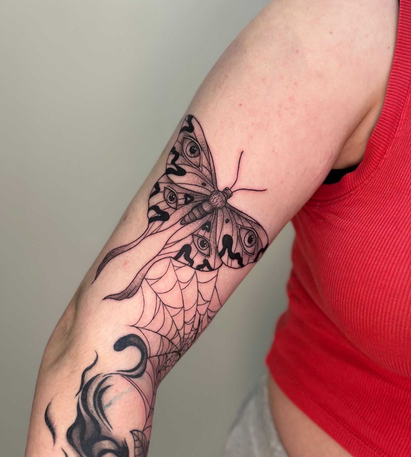 Tattoo by @lexjjart — black_and_grey