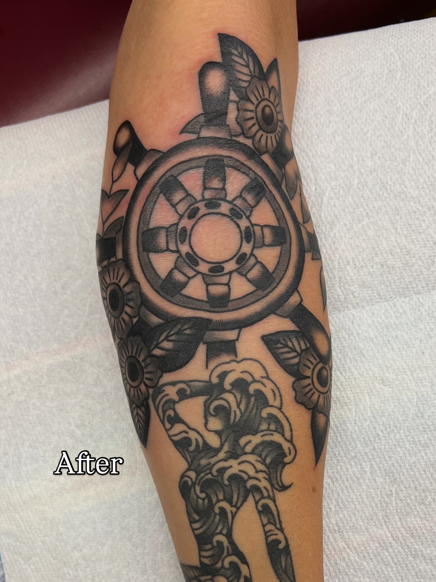 Tattoo by @klaaane — black_and_grey