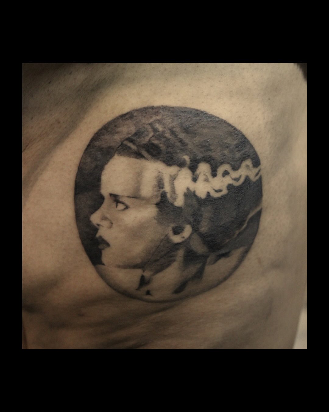 Tattoo by @sheilarosita.tats โ black_and_grey