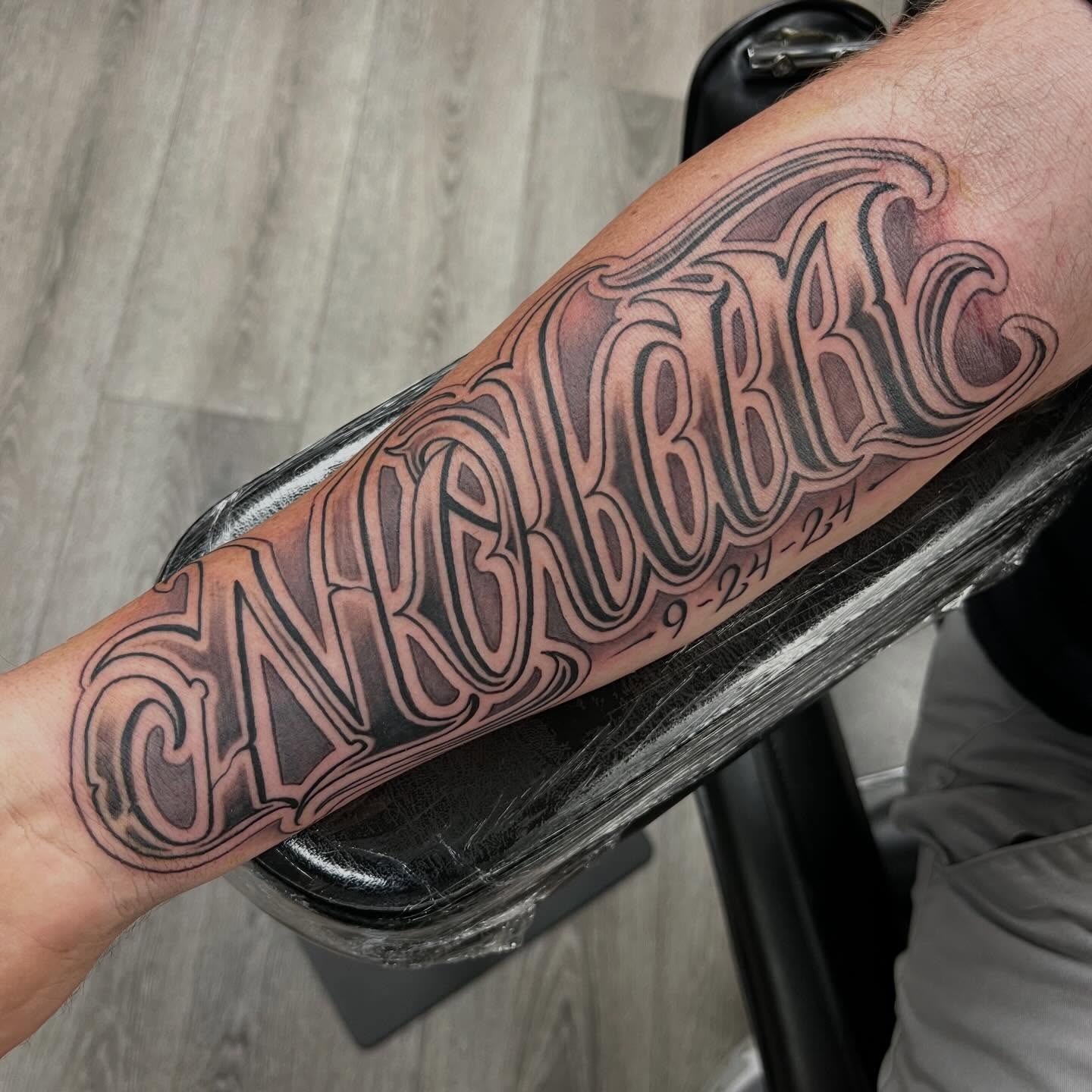 Tattoo by @niz_carrillo — lettering_script