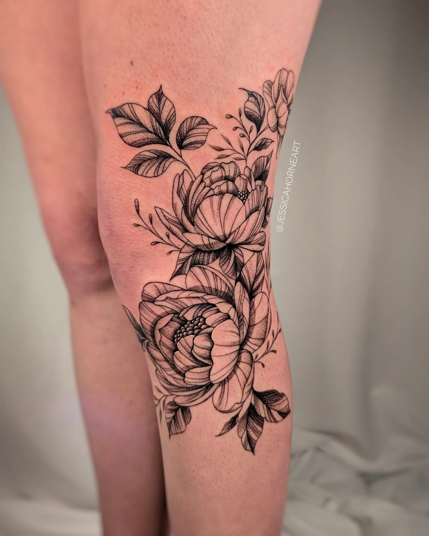 Tattoo by @jessicahorneart β black_and_grey