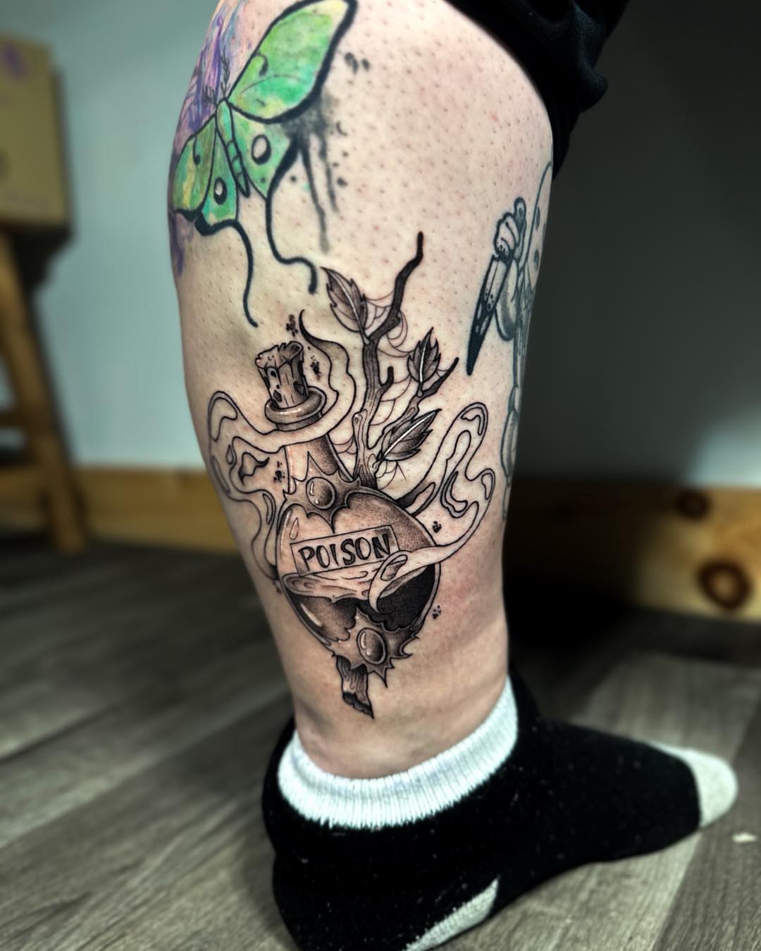 Tattoo by @lunatik_ttt — black_and_grey