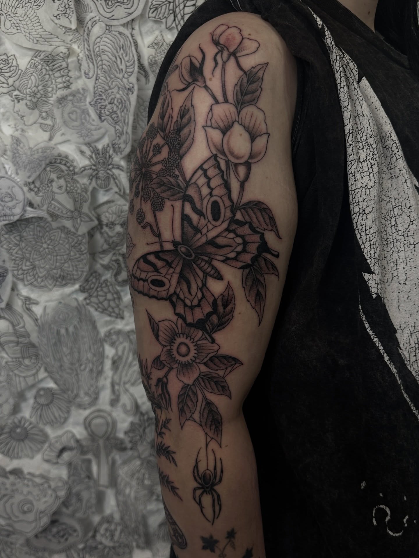 Butterfly and flowers realism tattoo on the forearm by ππ¦π βπ¬π²π«π±π°