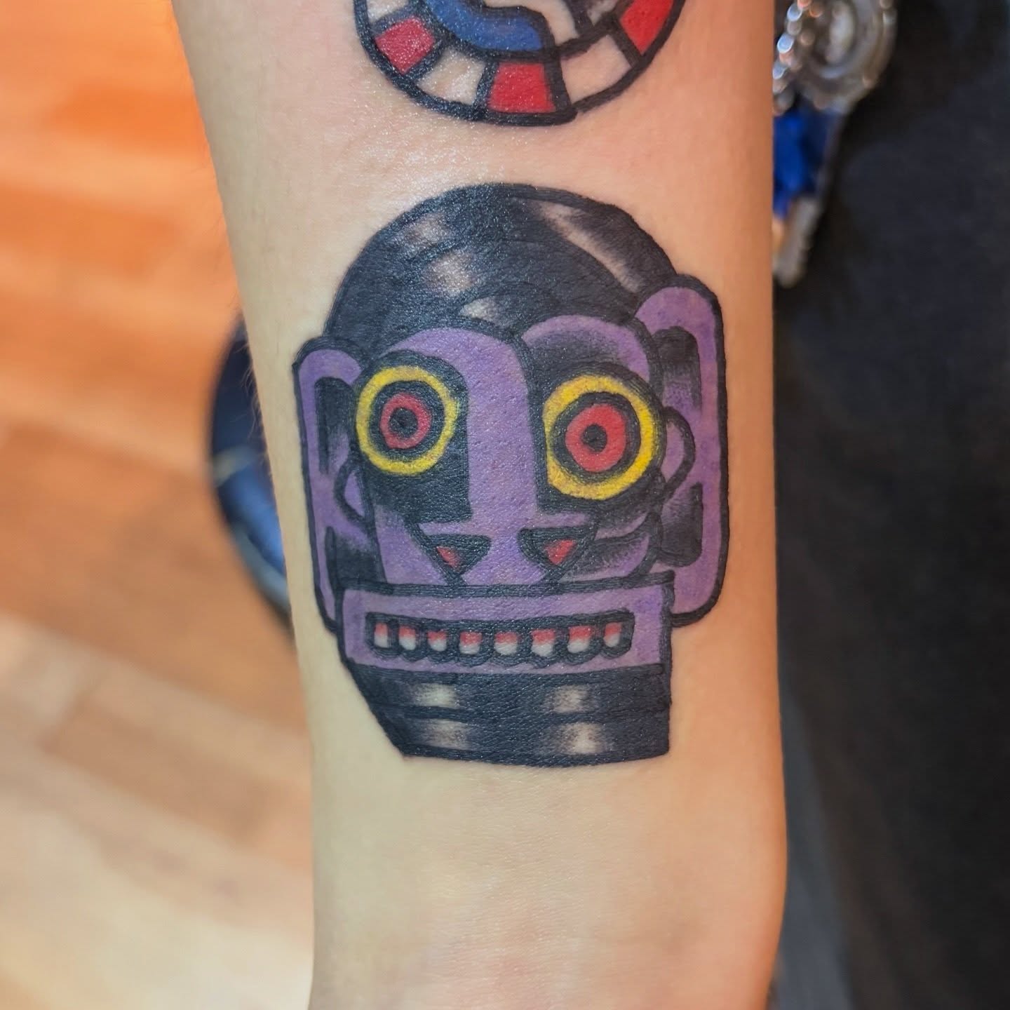 Tattoo by @sloth_bon — american_traditional