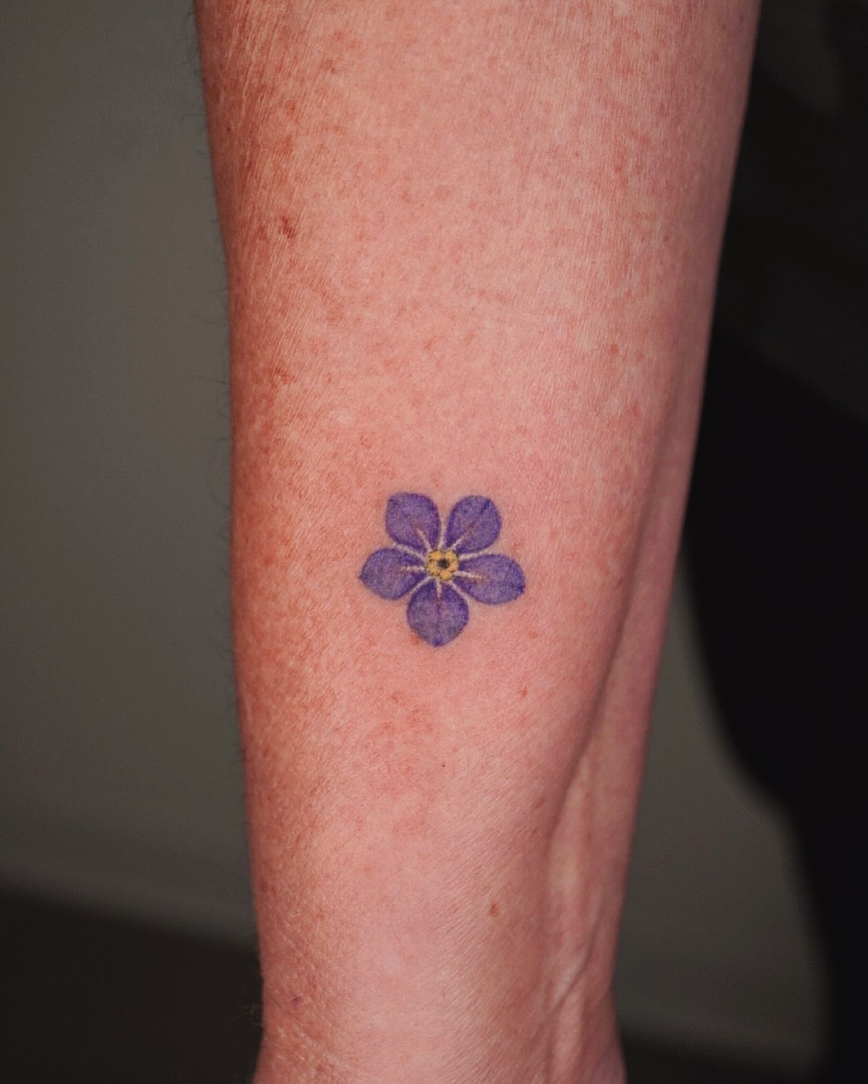 Tattoo by @elsietattoo — dotwork