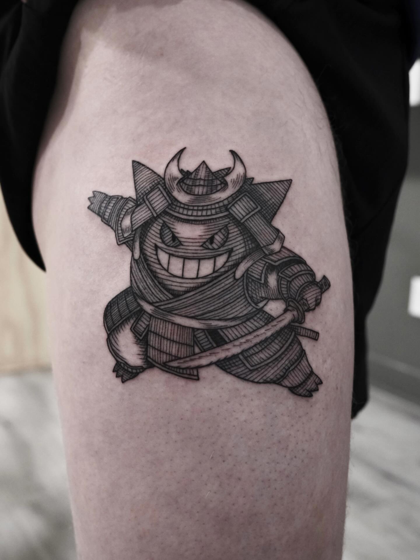 Samurai warrior black and grey tattoo on the thigh by Peter(피터)
