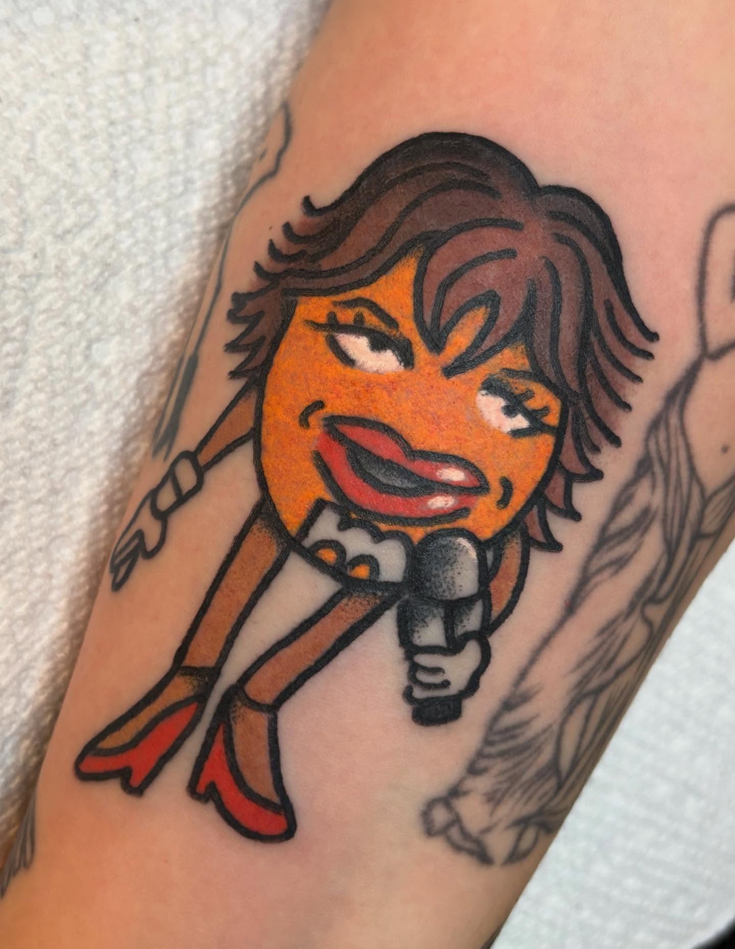 Tattoo by @rutattoos — dotwork