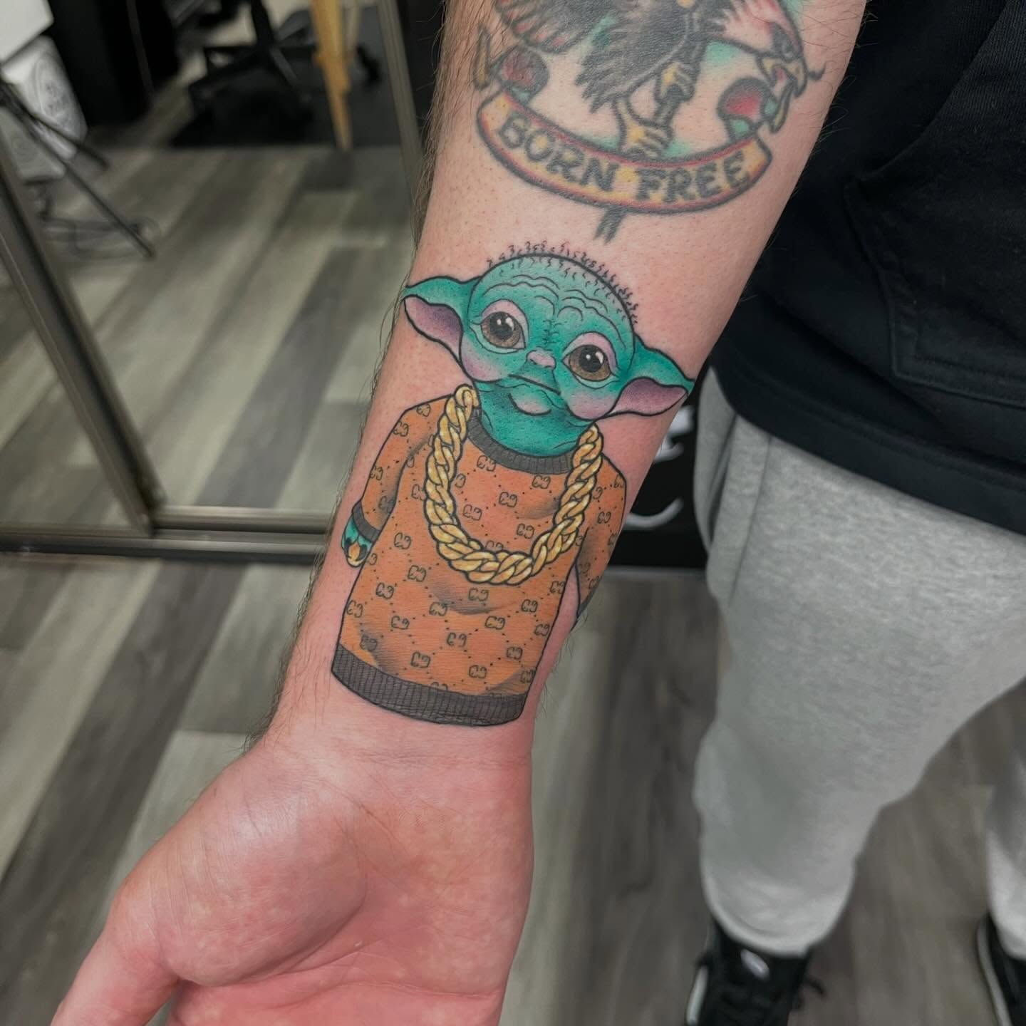 Tattoo by @trinatatuaje β realism