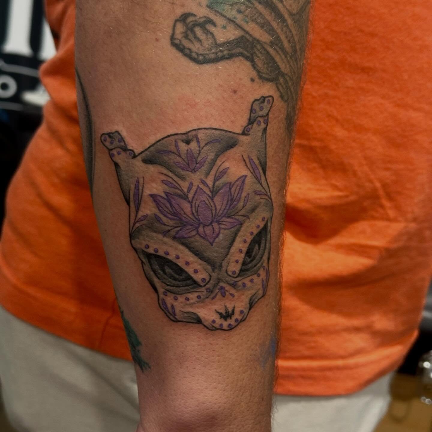 Tattoo by @trinatatuaje β dotwork, realism