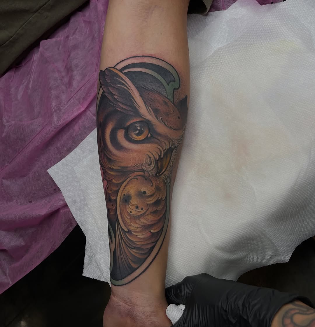 Tattoo by @cecimeseed — realism, black_and_grey