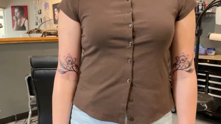 Flower black and grey tattoo on the forearm by Sam Hearnen, Lawrence, Kansas