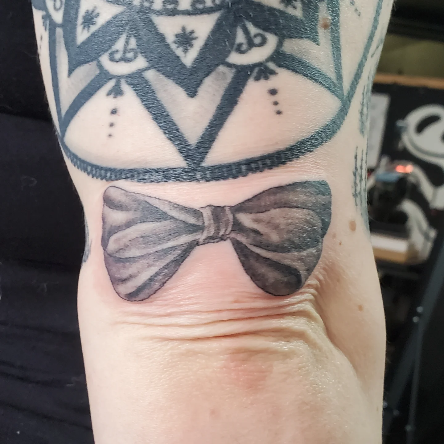 Tattoo by @crookedwil — black_and_grey