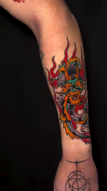 Tattoo by @dodgetattoos — japanese_irezumi, neo_traditional