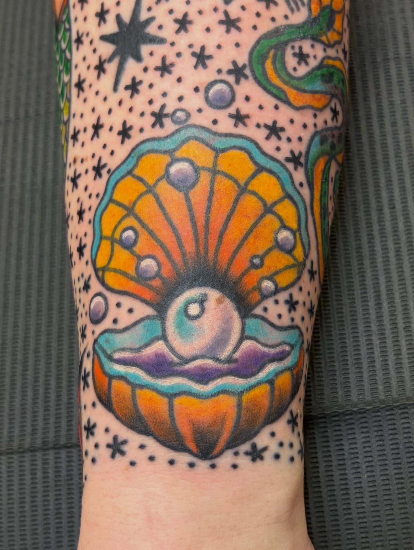 Tattoo by @mikescarpatitattoo — american_traditional