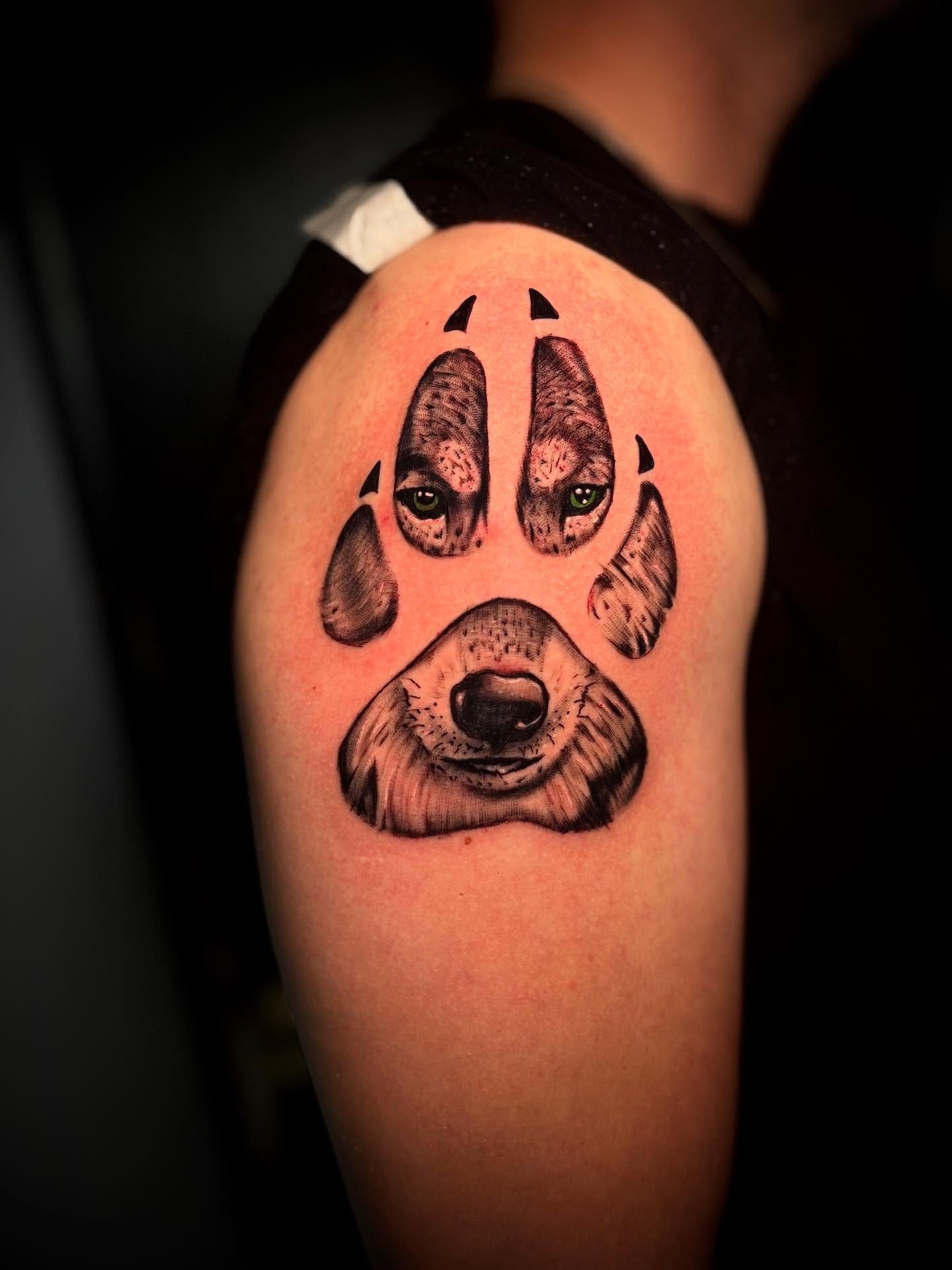 Tattoo by @tattoosbypatt_ — realism