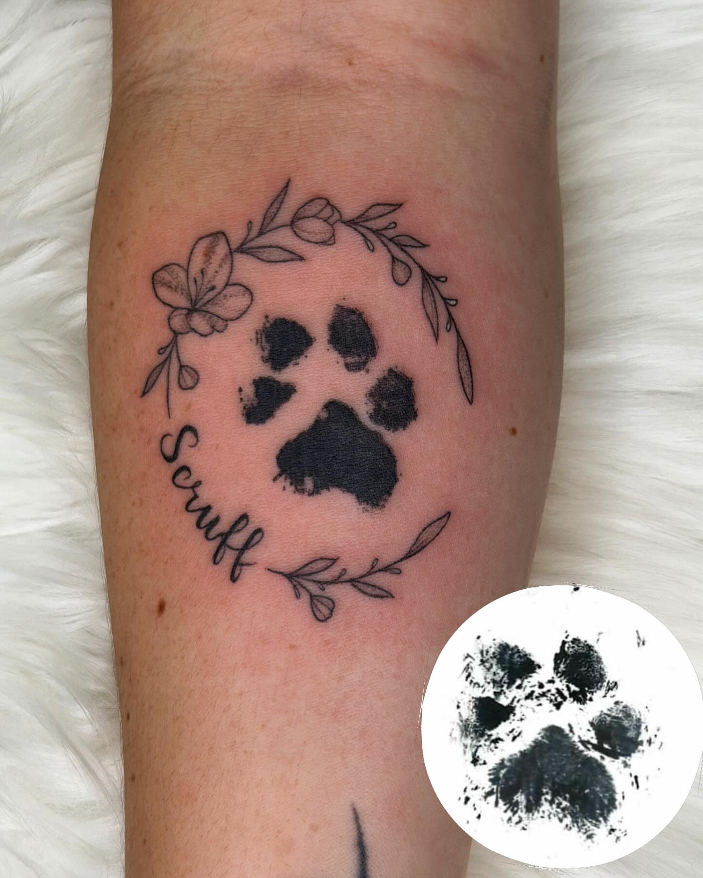 Tattoo by @inkbytheresa — black_and_grey