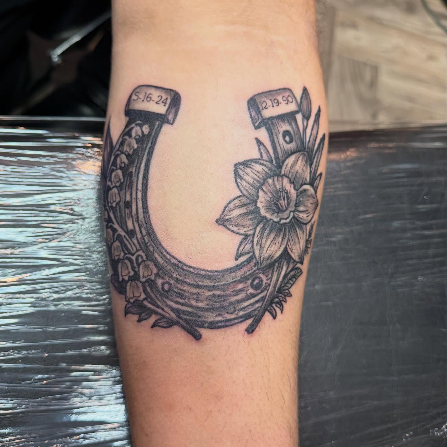 Tattoo by @alexandernichols916 — black_and_grey