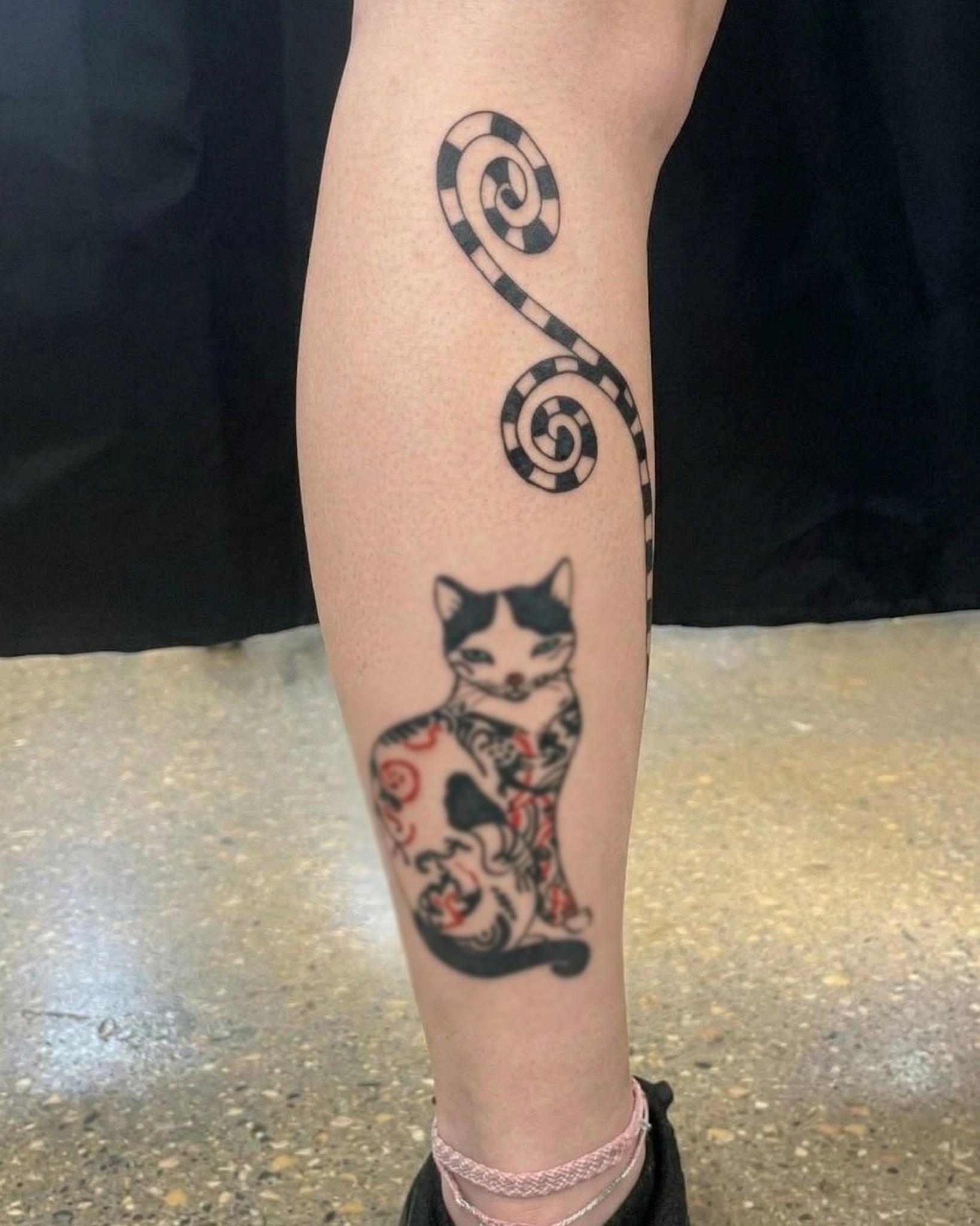 Tattoo by @lanta_ttoo — black_and_grey