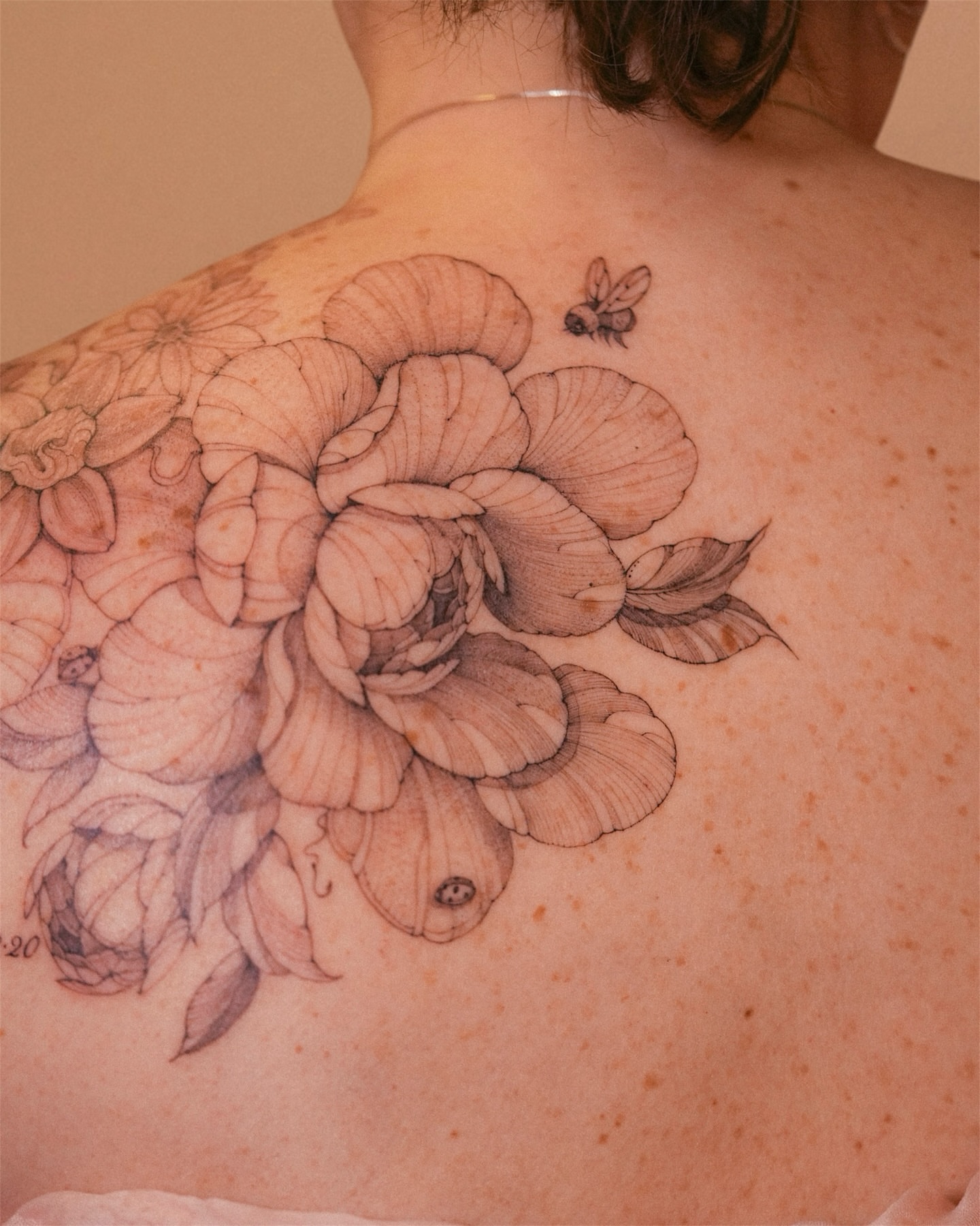 Tattoo by @zali__tattoo — black_and_grey