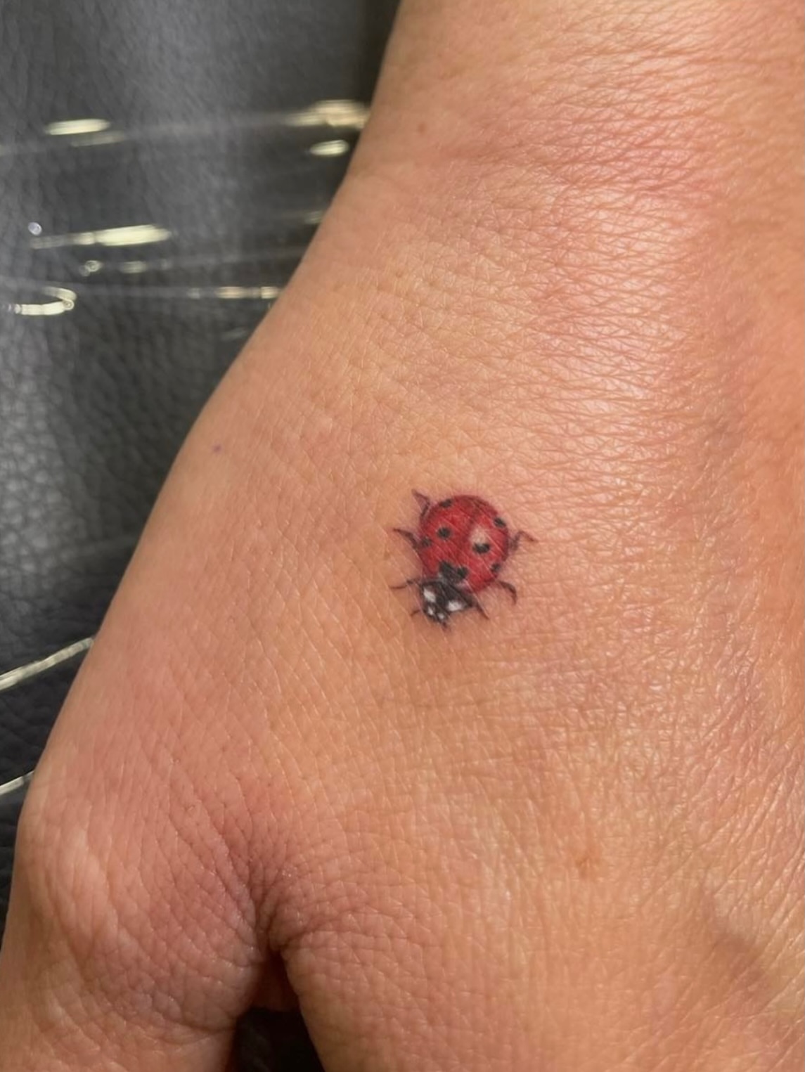 Tattoo by @myl.valois_tattoo — realism
