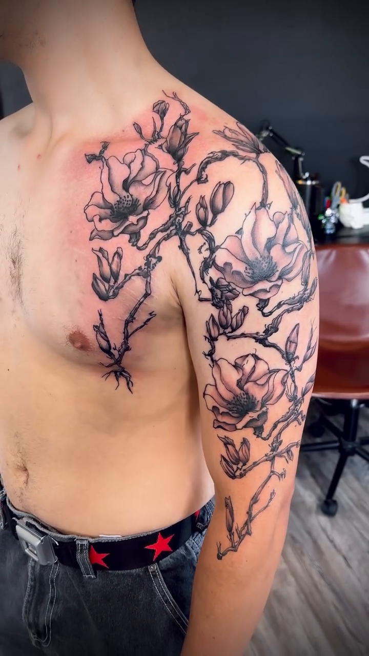 Tattoo by @luismarrufotattoo — japanese_irezumi, black_and_grey