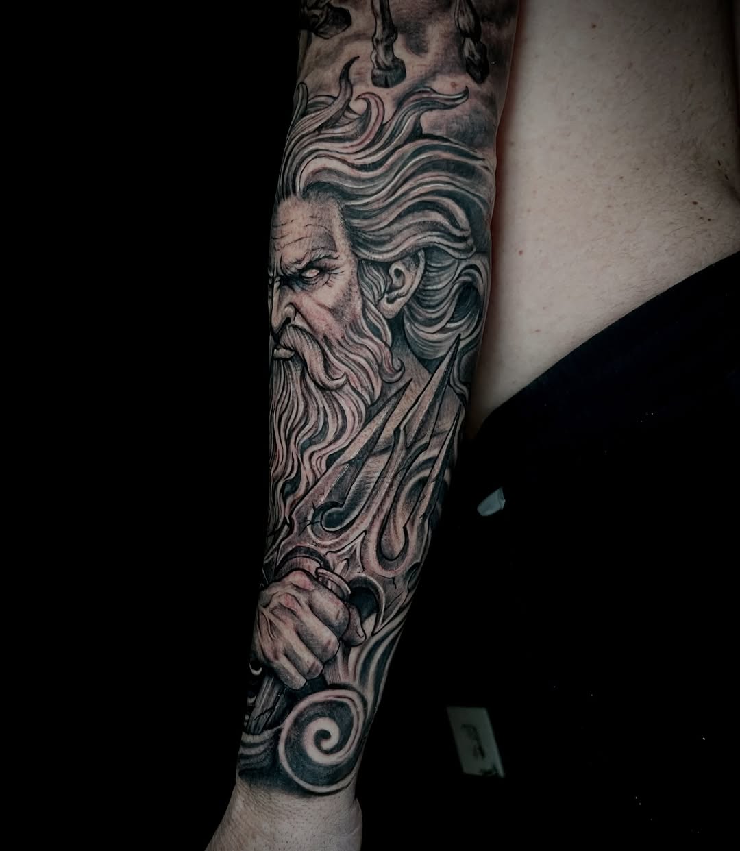 Tattoo by @rodomaciel — realism, black_and_grey