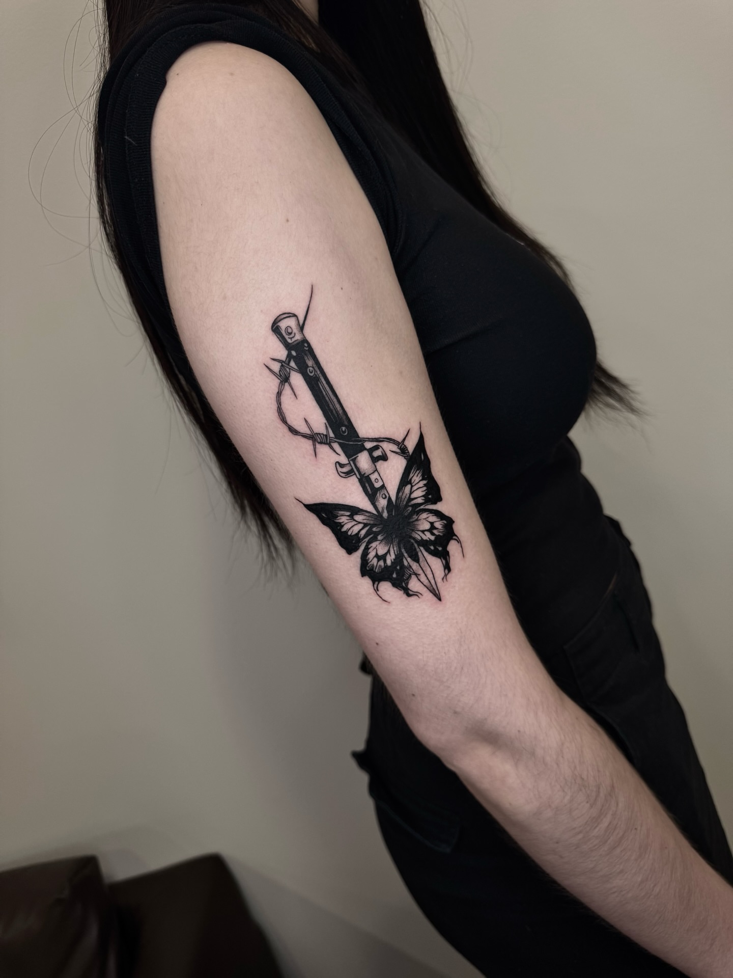 Tattoo by @vamos_tat — black_and_grey