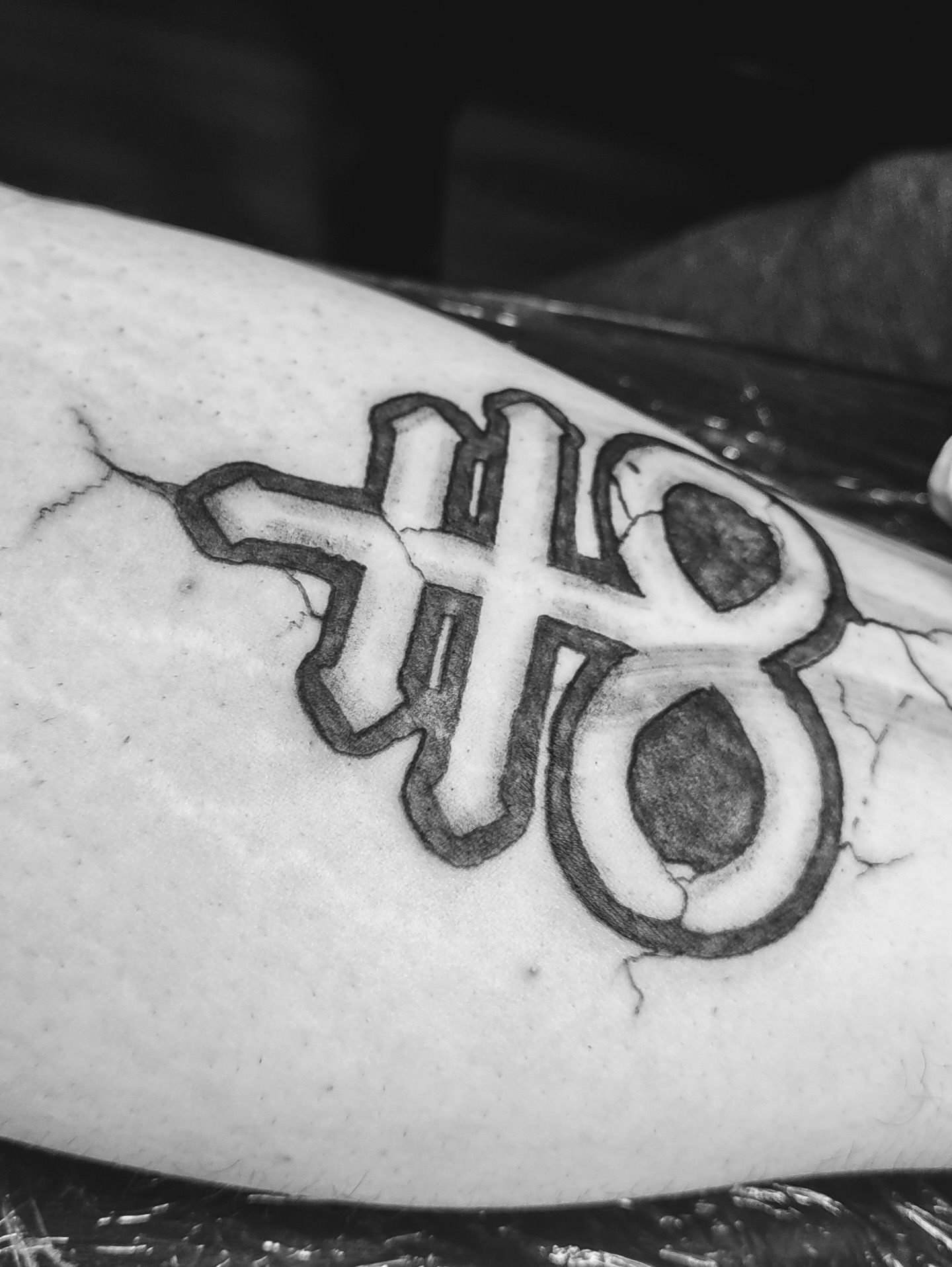 Tattoo by @eddycarrasquillotattooer — black_and_grey