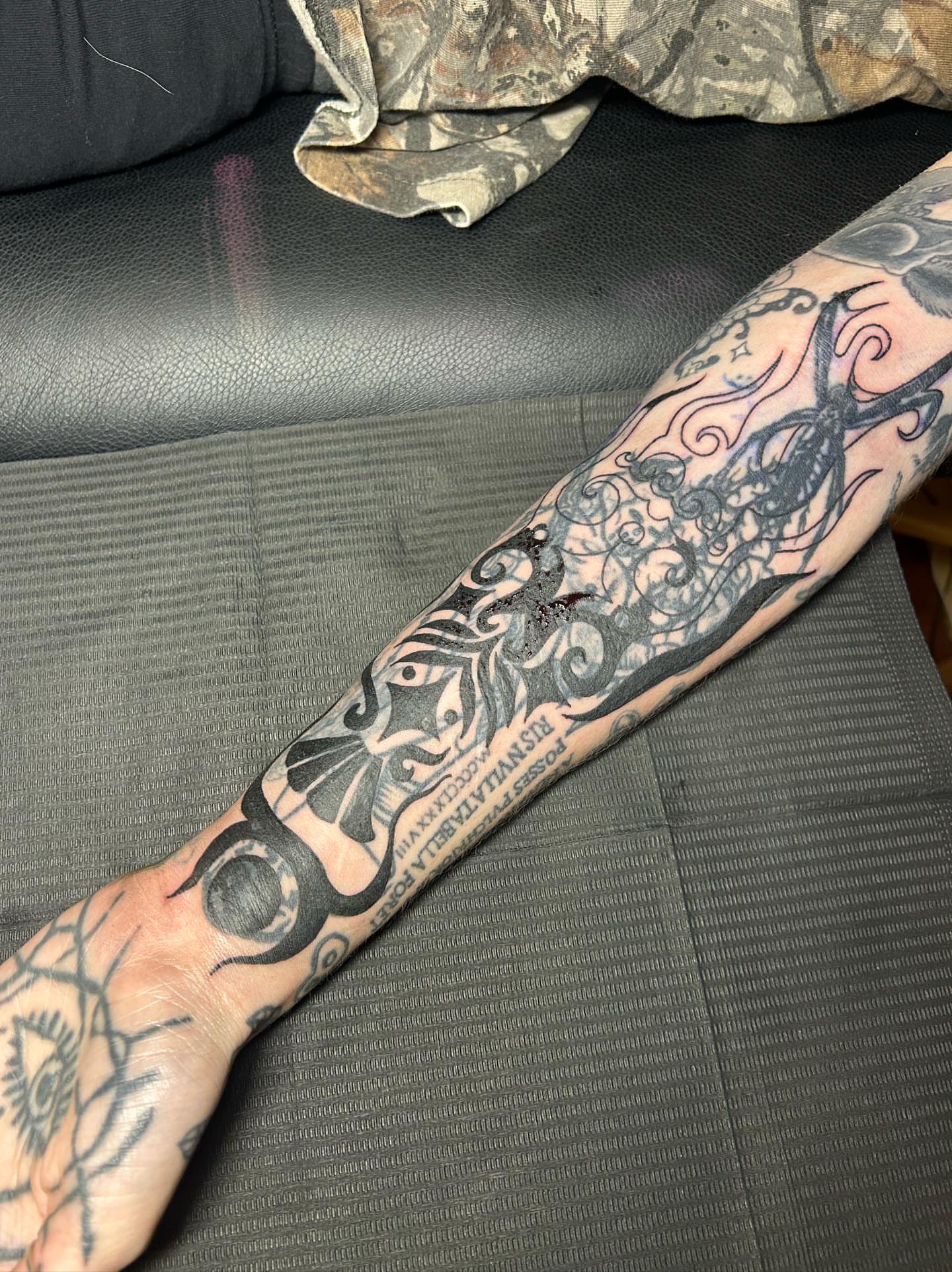 Abstract design black and grey tattoo on the forearm by ✧✦ ☻ ✦✧