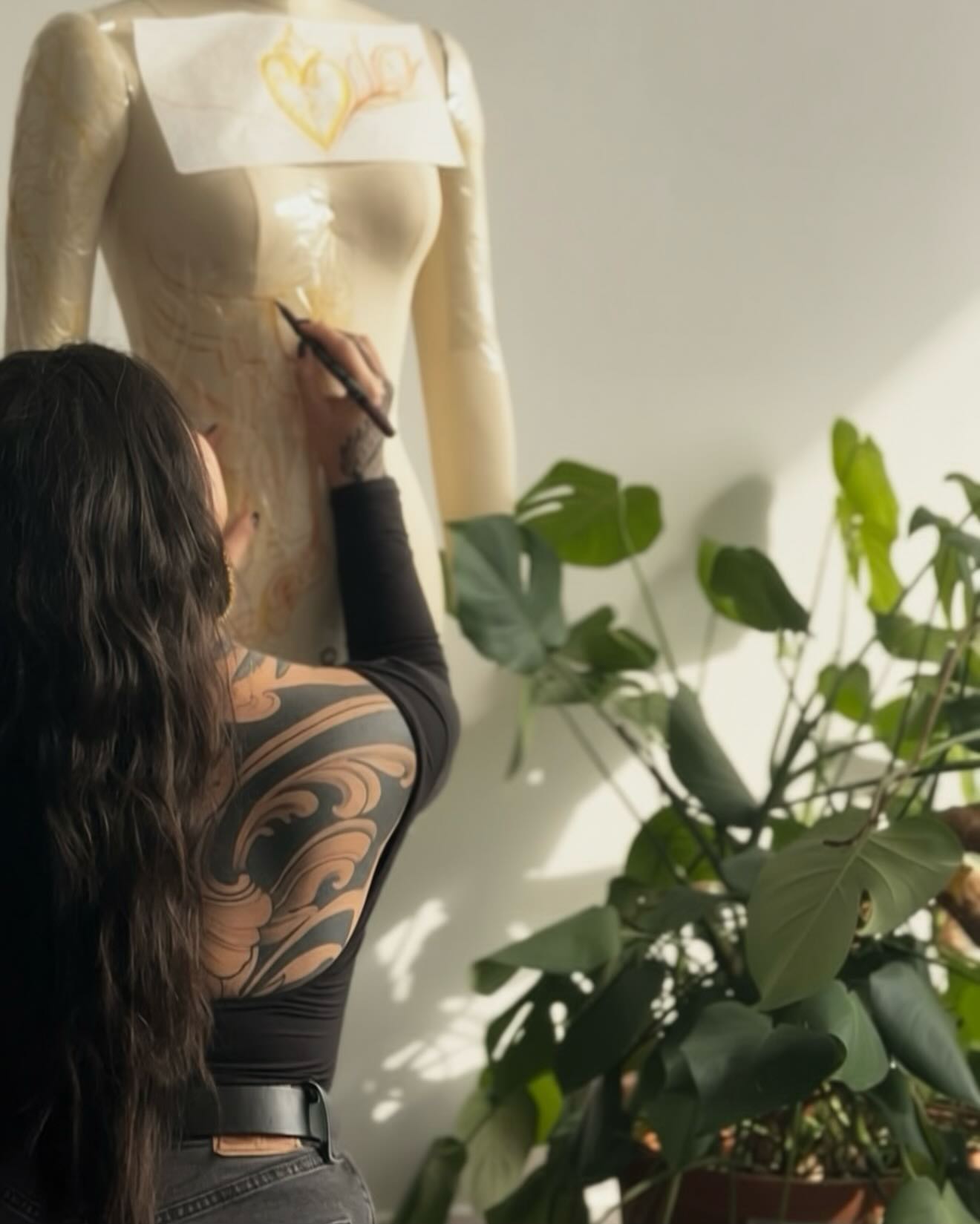 Floral design neo-traditional tattoo on the torso by 𝐊𝐄𝐋𝐒𝐄𝐘 𝐂𝐀𝐑𝐌𝐄𝐋𝐀