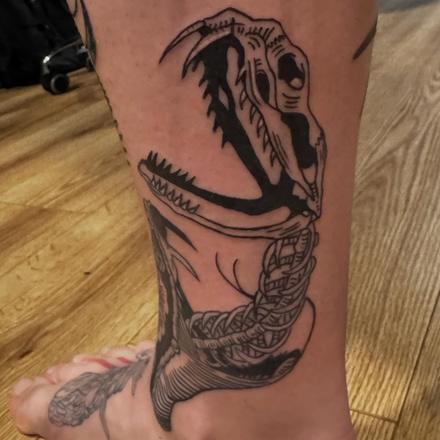 Tattoo by @tattoos_byoso β black_and_grey