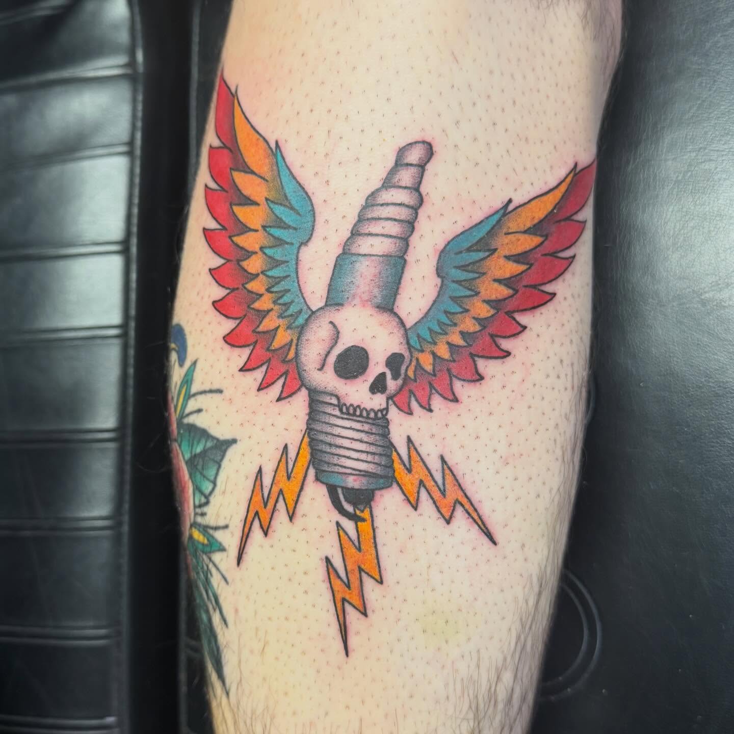 Lightbulb skull with wings American traditional tattoo on the forearm by Shan 🤘 Tattoo Artist ⚡️ MN 🌲