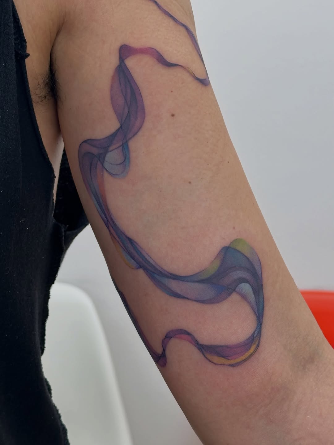 Tattoo by @heeyatattoo — watercolor, fine_line