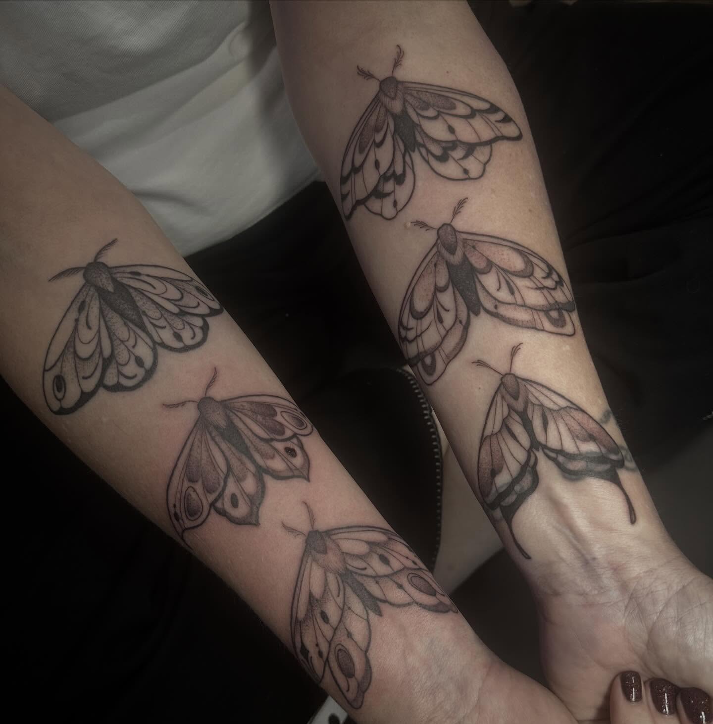 Tattoo by @inkedbysavanna — black_and_grey