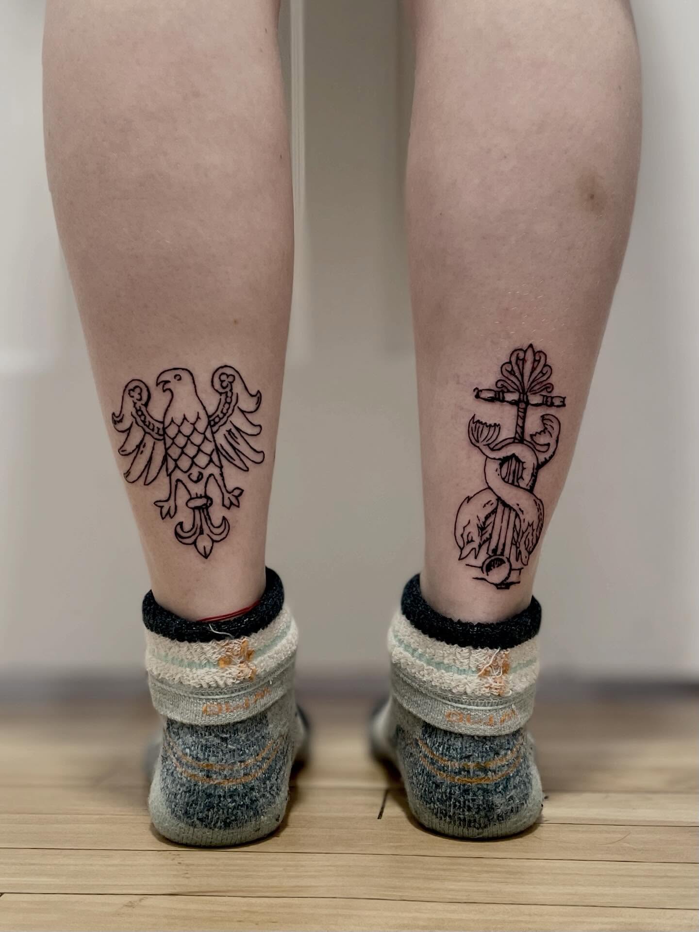 Double-headed eagle black and grey tattoo on the calf by barto